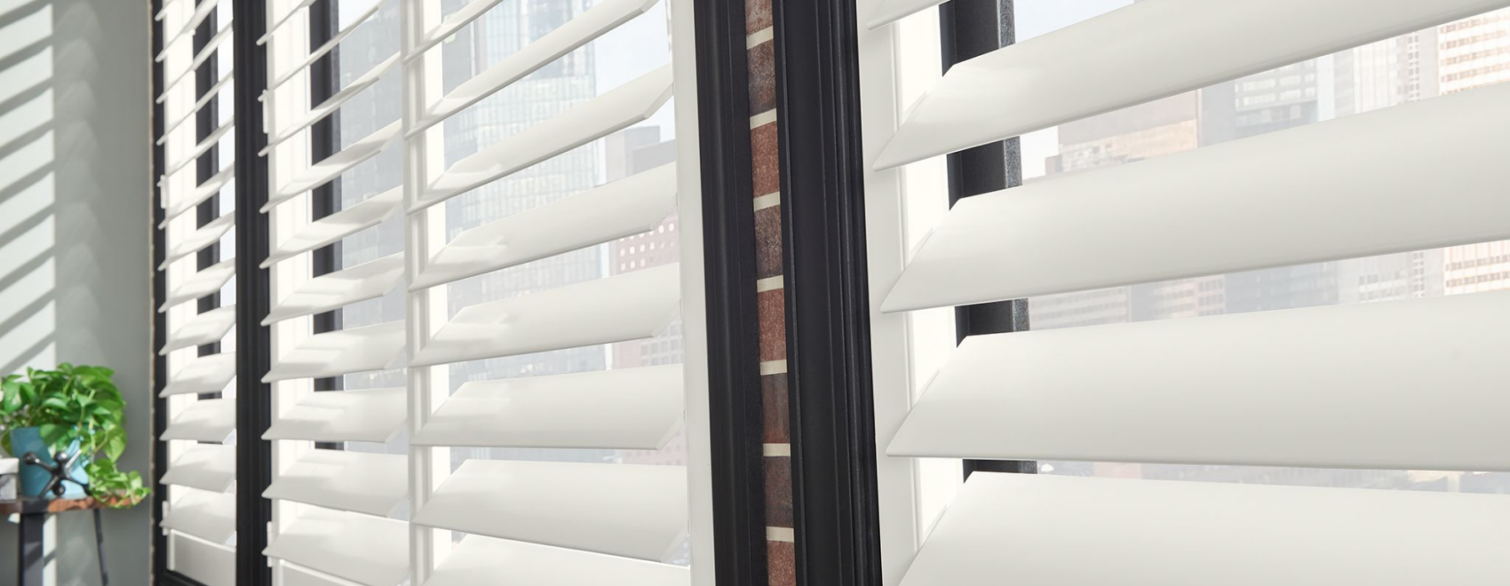 Professionally installed, custom blinds in a St. Louis home.